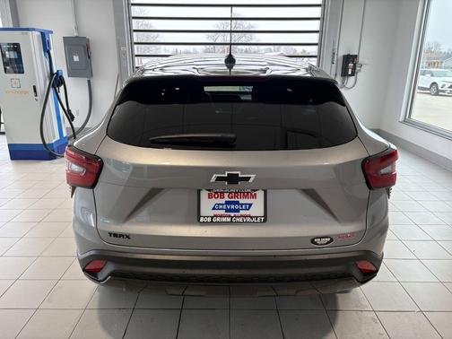 2026 Chevrolet Trax FWD 1RS