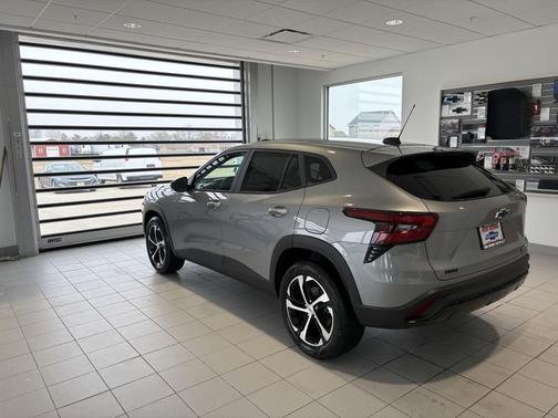 2026 Chevrolet Trax FWD 1RS