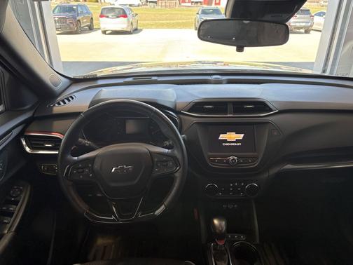 Summit White 2022 Chevrolet Trailblazer RS