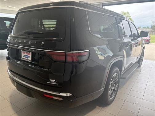 2024 Jeep Wagoneer L Series II 4x4