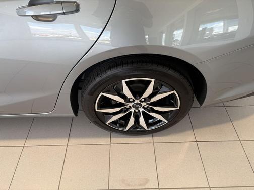 2024 Chevrolet Malibu FWD RS