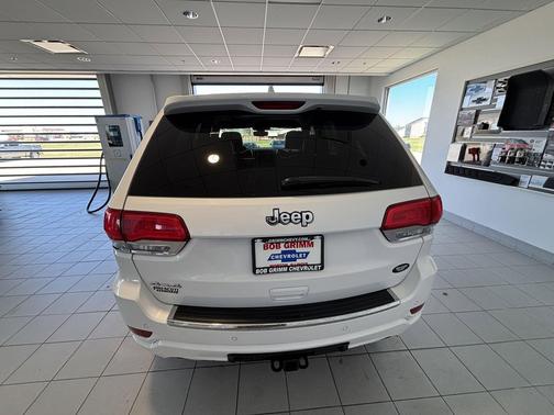 2020 Jeep Grand Cherokee Overland