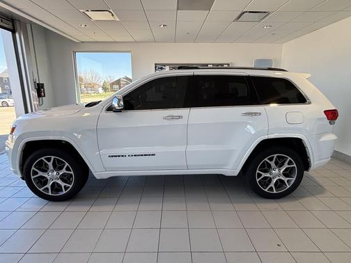 2020 Jeep Grand Cherokee Overland