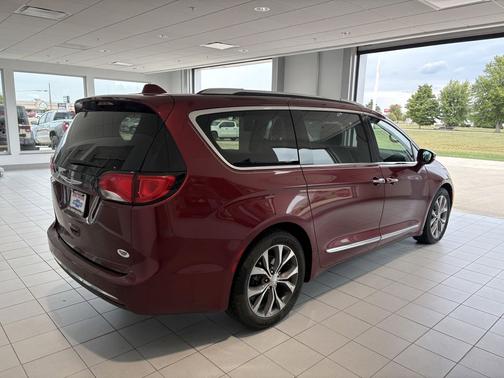 2017 Chrysler Pacifica Limited