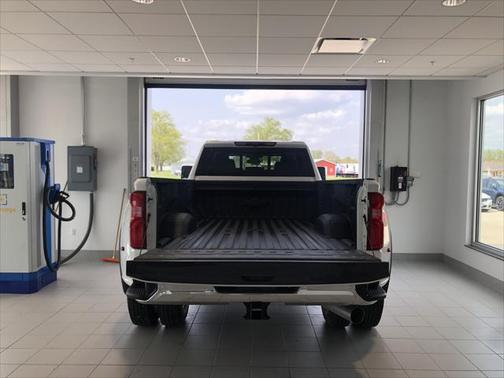 2025 Chevrolet Silverado 3500 LTZ