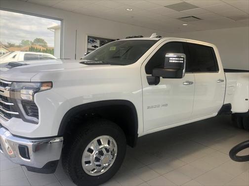 2025 Chevrolet Silverado 3500 LTZ