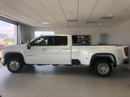 2025 Chevrolet Silverado 3500 LTZ