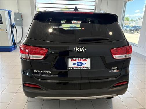 2018 Kia Sorento EX