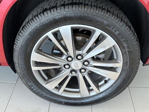 Infrared Tintcoat 2021 Cadillac XT6 Premium Luxury AWD