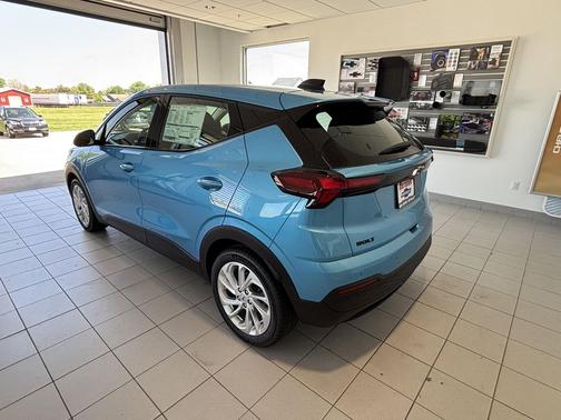 Marina Blue Metallic 2027 Chevrolet Bolt LT FWD