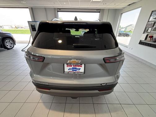 Sterling Gray Metallic 2025 Chevrolet Equinox 1LT