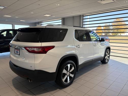 2018 Chevrolet Traverse LT Leather