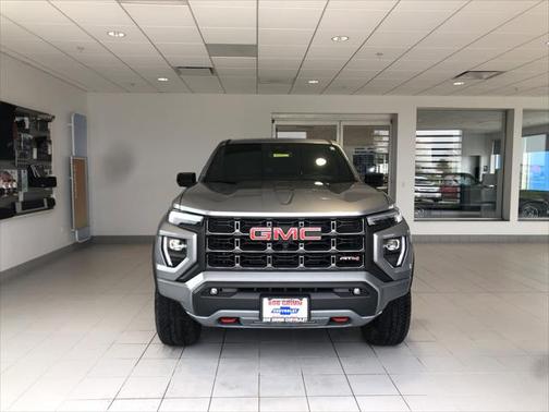 2023 GMC Canyon Base