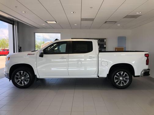 2025 Chevrolet Silverado 1500 LT