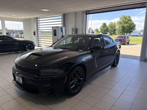 Pitch Black Clearcoat 2023 Dodge Charger R/T
