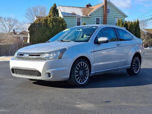 2009 Ford Focus SES