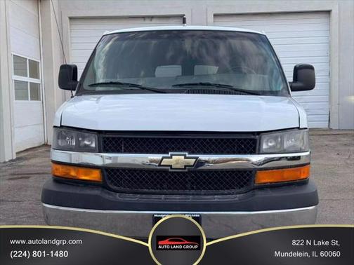 2017 Chevrolet Express 3500 LS
