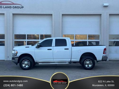 2023 RAM 2500 Tradesman Crew Cab 4x4 6'4' Box
