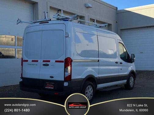 2017 Ford Transit-150 XLT