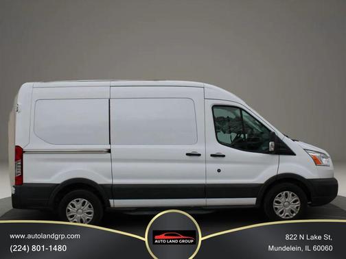2017 Ford Transit-150 XLT