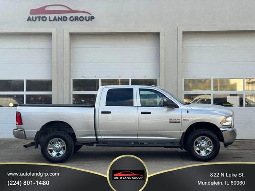 2017 RAM 2500 Tradesman Crew Cab 4x4 6'4' Box