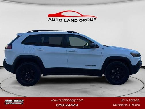 Bright White Clearcoat 2020 Jeep Cherokee Trailhawk