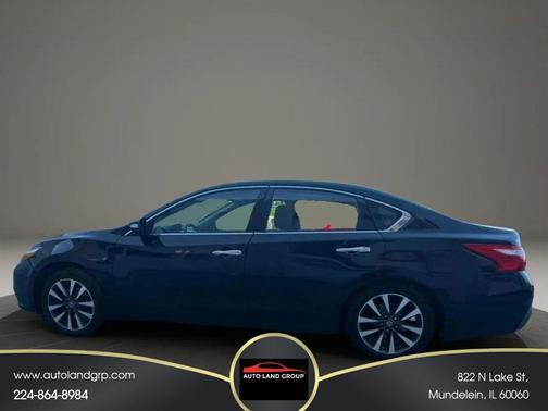 Super Black 2017 Nissan Altima 2.5 SV