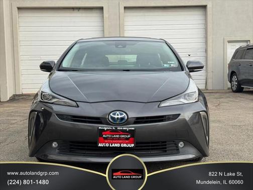 2021 Toyota Prius LE