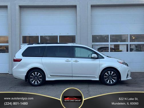 2020 Toyota Sienna Limited Premium