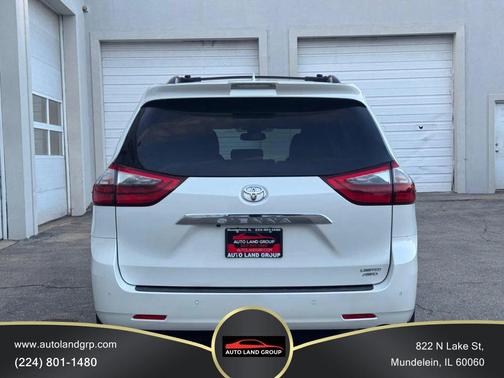 2020 Toyota Sienna Limited Premium