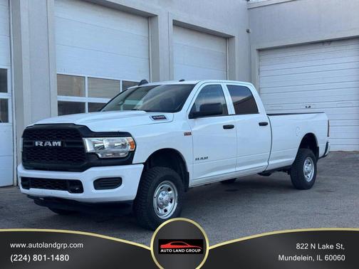 2020 RAM 2500 Tradesman Crew Cab 4X4 8' Box