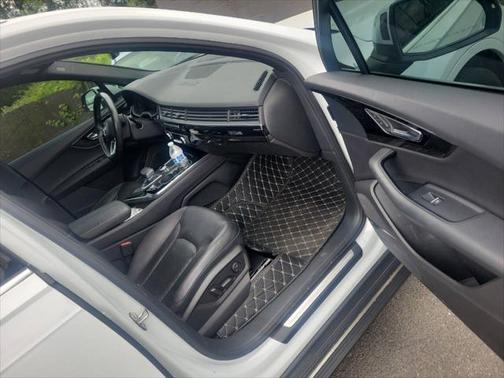 2017 Audi Q7 3.0T Premium