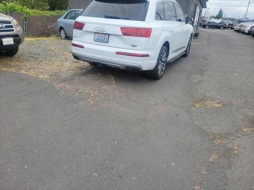 2017 Audi Q7 3.0T Premium