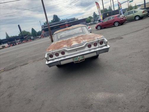 1963 Chevrolet Impala Base