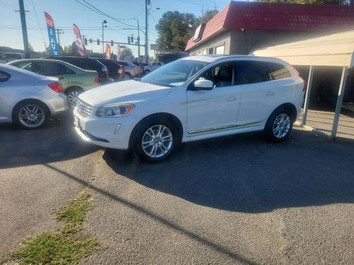 2015 Volvo XC60 T5 Premier