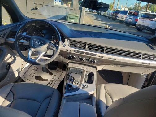 2018 Audi Q7 2.0T Premium Plus