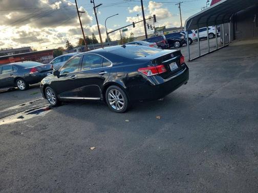 2011 Lexus ES 350 Base