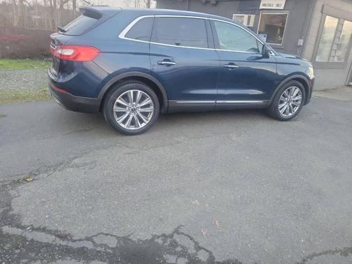 2017 Lincoln MKX Reserve