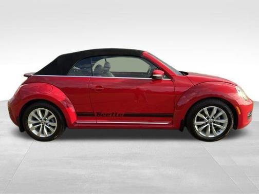 2015 Volkswagen Beetle 2.0L TDI