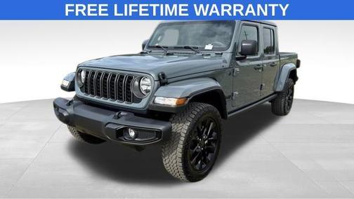 2025 Jeep Gladiator Sport
