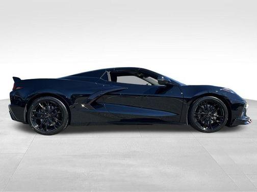 2024 Chevrolet Corvette Stingray w/2LT