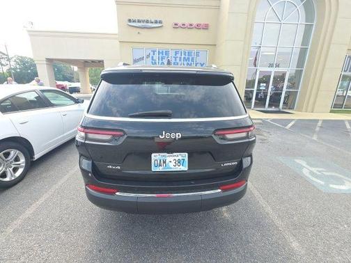2023 Jeep Grand Cherokee L Laredo
