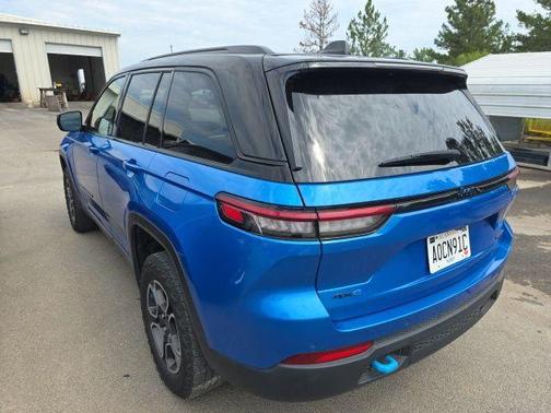 2024 Jeep Grand Cherokee 4xe Trailhawk
