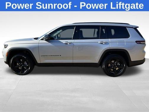 2025 Jeep Grand Cherokee L Laredo