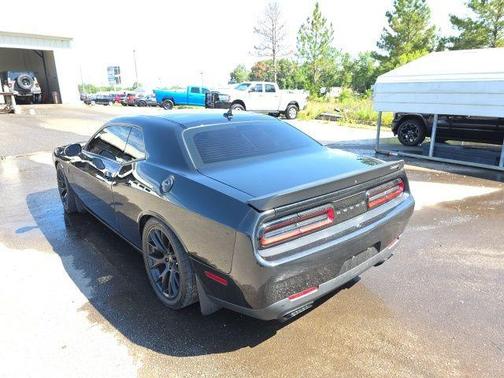 2015 Dodge Challenger SRT Hellcat