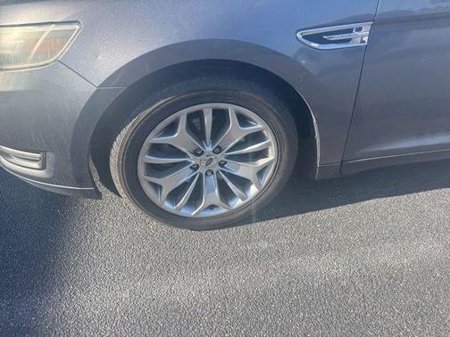 2014 Ford Taurus Limited