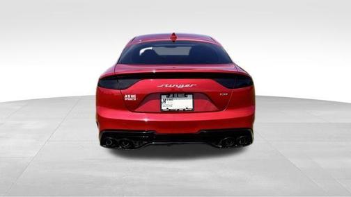 2023 Kia Stinger GT2