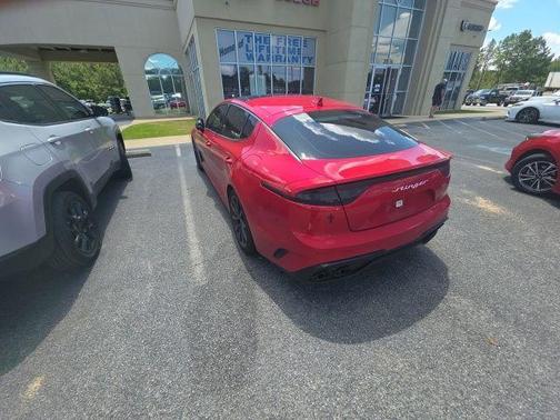 2023 Kia Stinger GT2