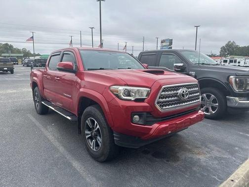 2017 Toyota Tacoma TRD Sport