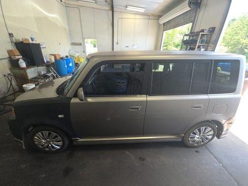 2005 Scion xB